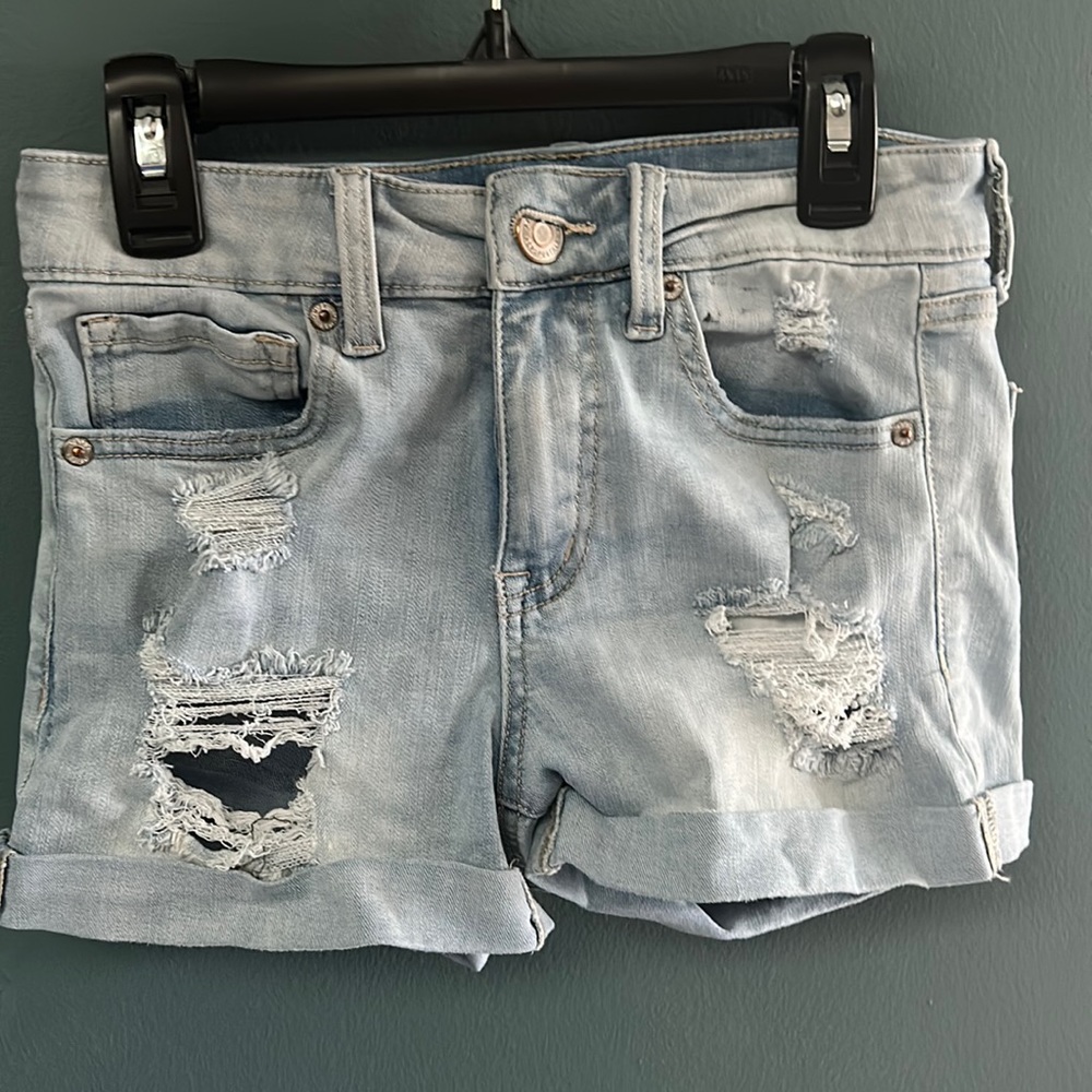 Aeropostale Jean Shorts | high rise midi | light wash |